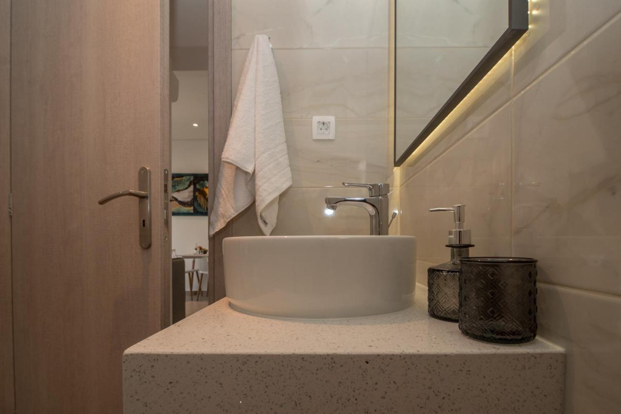 Evriali Comfort Living Palaiochora Bagian luar foto