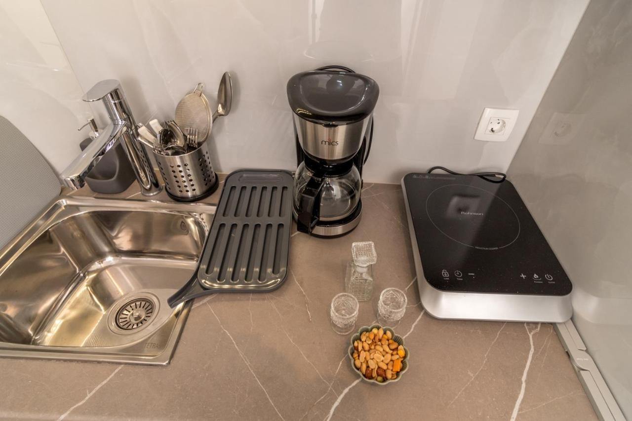Evriali Comfort Living Palaiochora Bagian luar foto