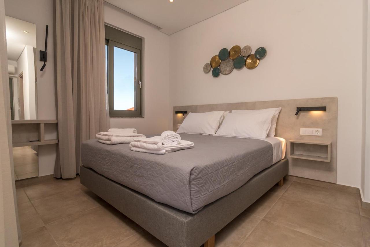 Evriali Comfort Living Palaiochora Bagian luar foto