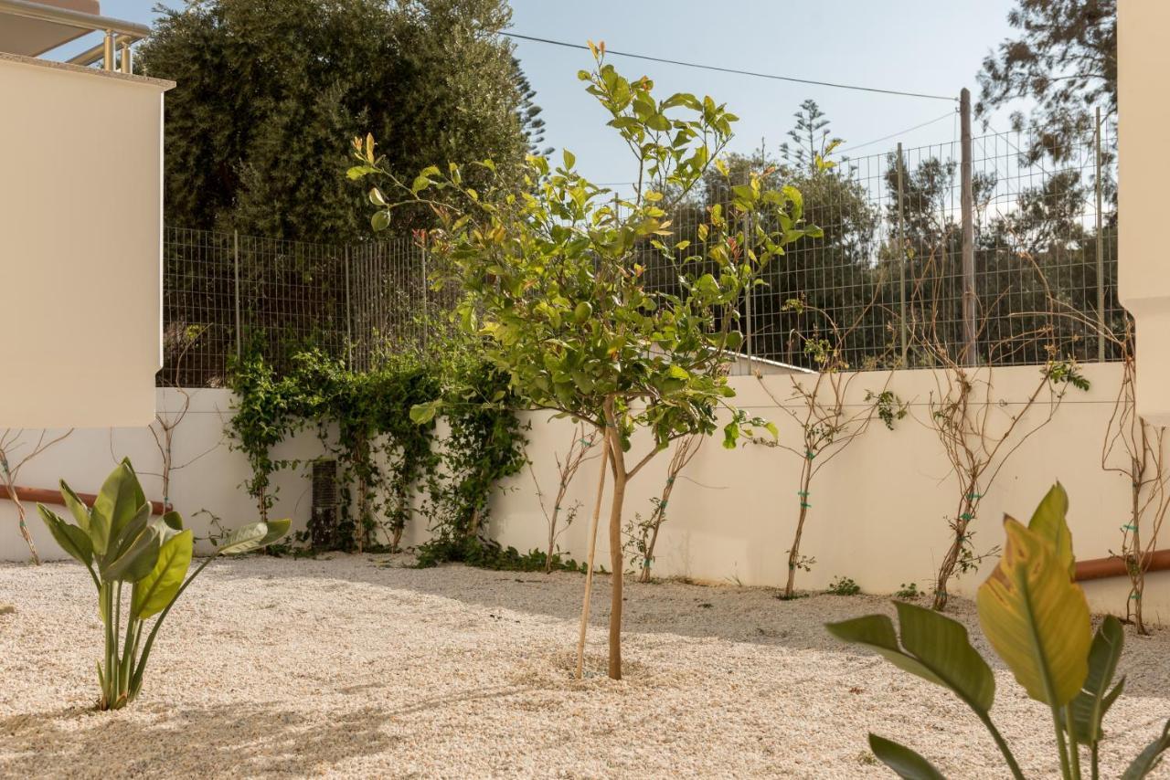Evriali Comfort Living Palaiochora Bagian luar foto