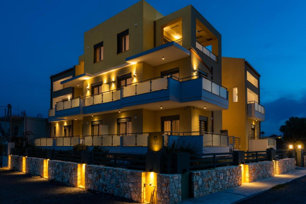 Evriali Comfort Living Palaiochora Bagian luar foto